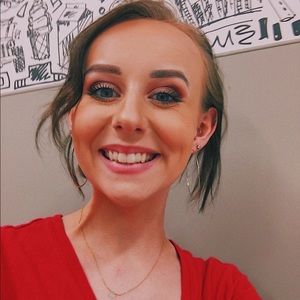 Meet your Posher, Addie